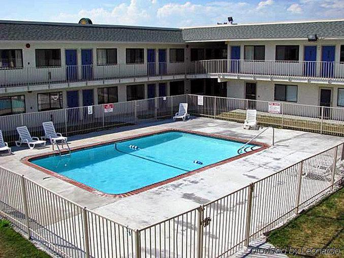 Motel 6 Kansas City, Mo - Airport Exterior photo